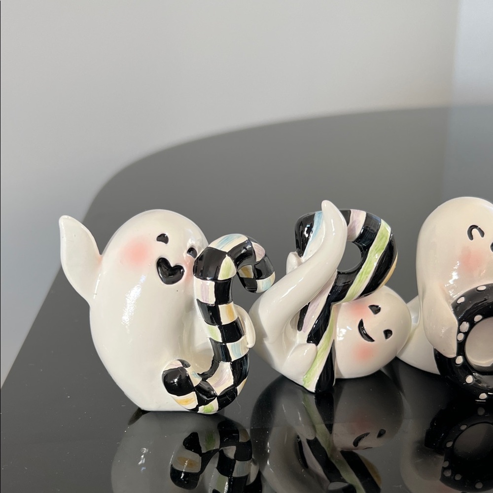 MacKenzie-Childs Boo Spooky Ghosts Set - Picture 2 of 13